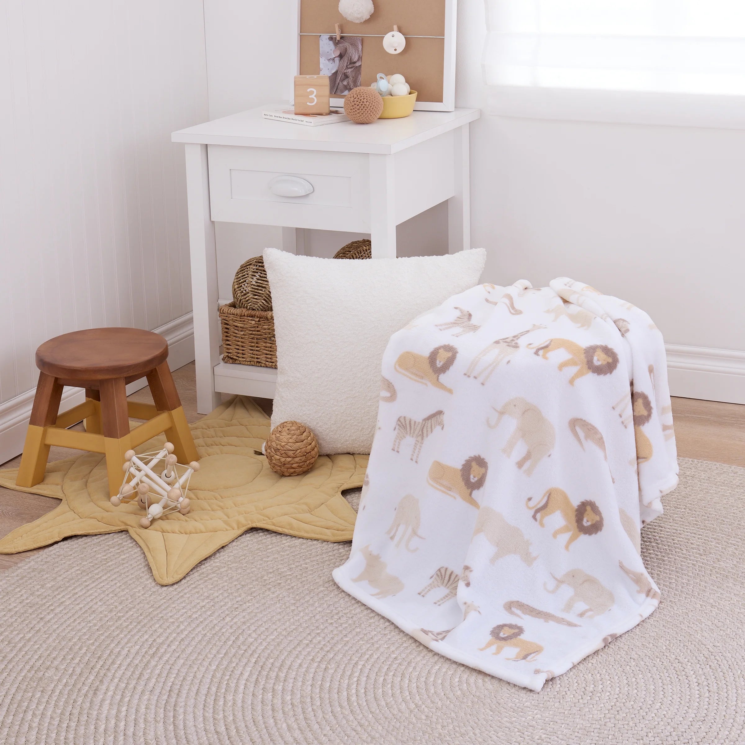 Parent'S Choice Safari Print Plush Baby Blanket, 30" X 36", White, Tan, Infant Unisex