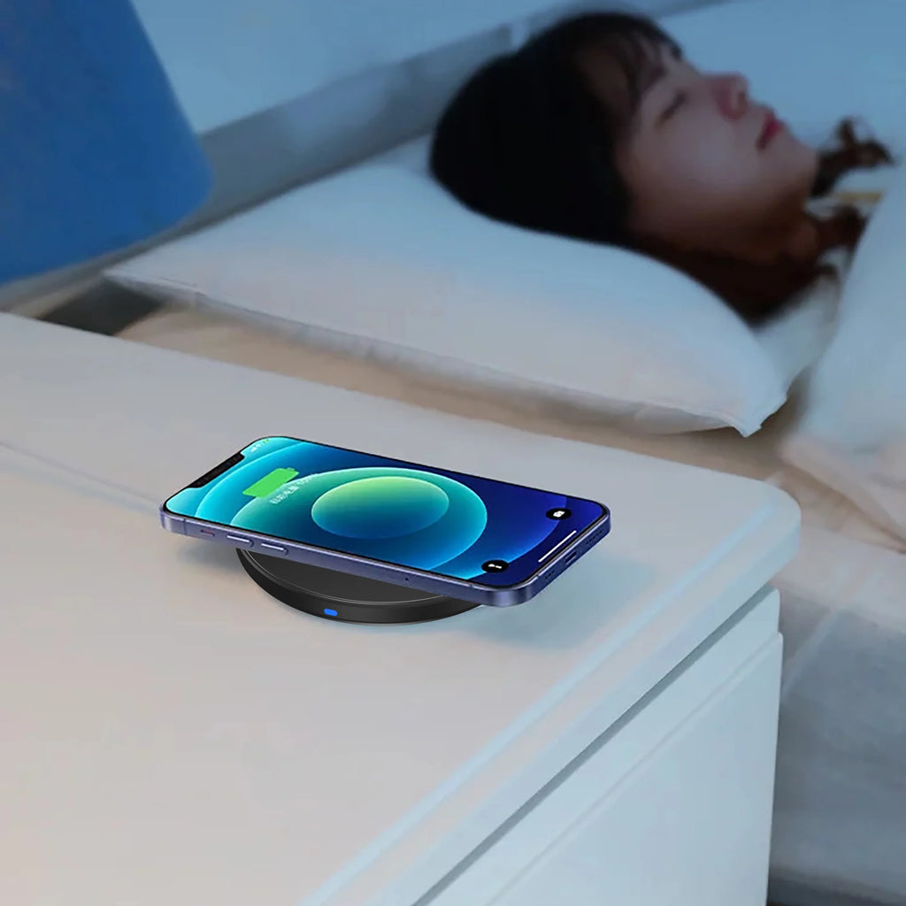 Wireless Charger,10W Max Fast Wireless Charging Pad Compatible with Iphone 14/14 Plus/14 Pro, Black