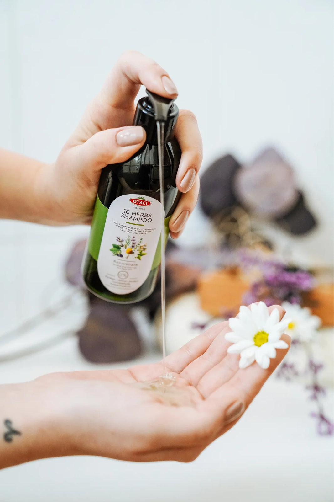 10 Herbs Rejuvenate Shampoo for Bright and Shiny Hair