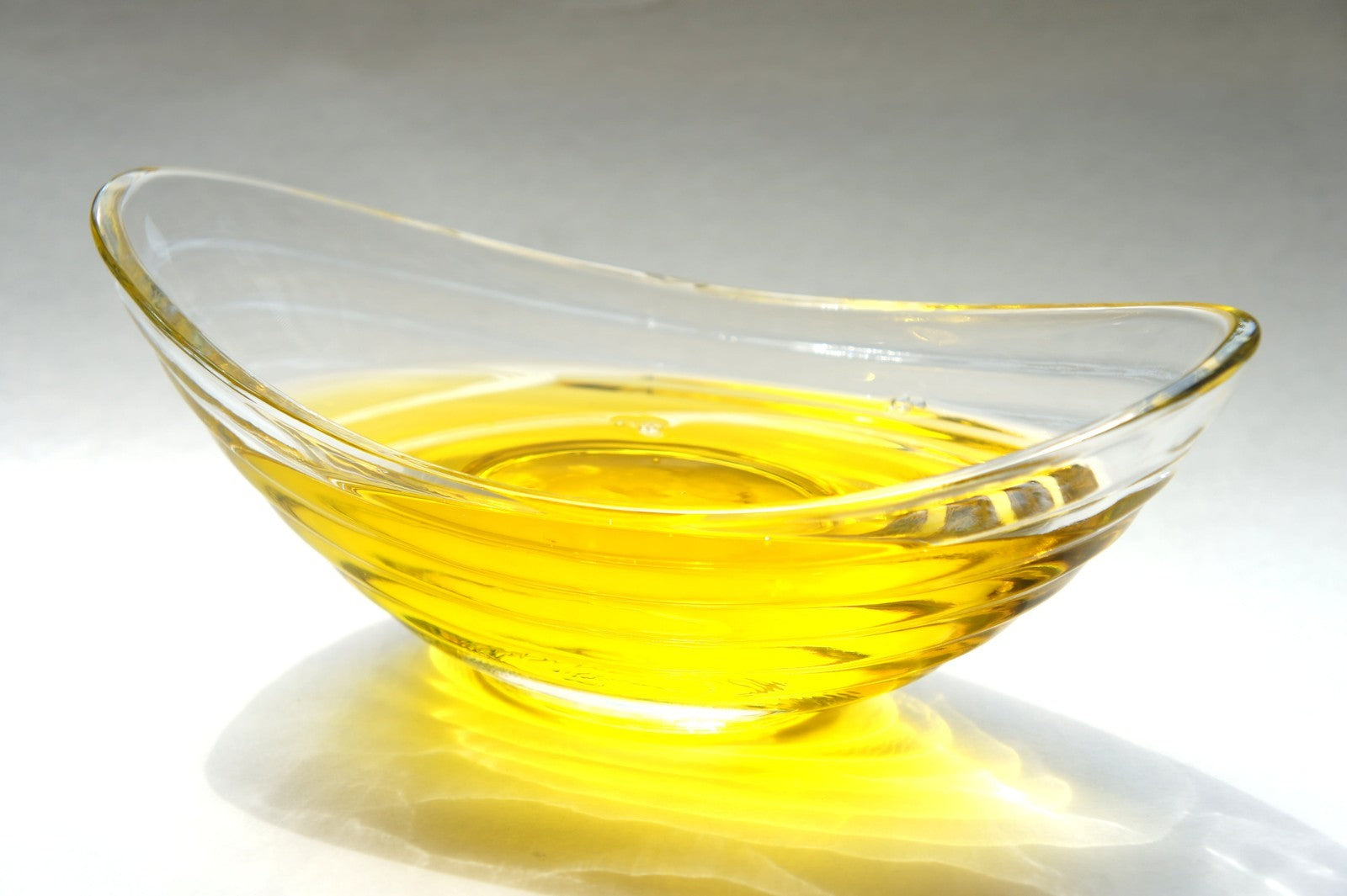 Apricot Kernel Oil Unrefined Organic Virgin Cold Pressed Raw Natural Pure 2 Oz