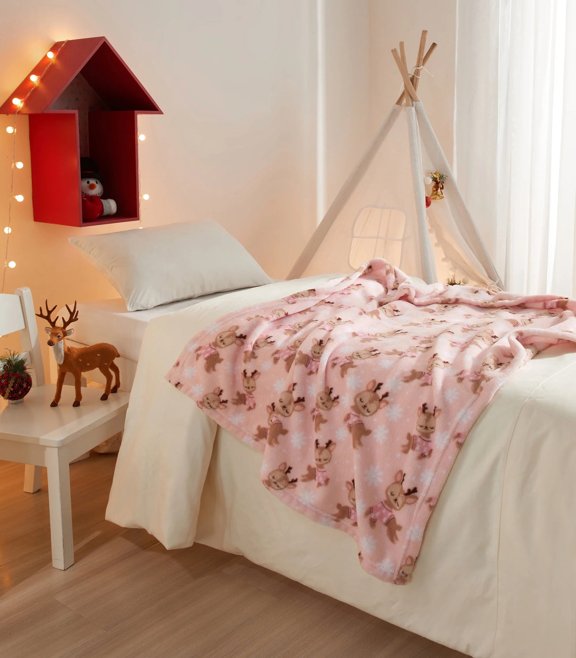 Parent'S Choice 30" X 36" Reindeer Plush Baby Blanket, Pink